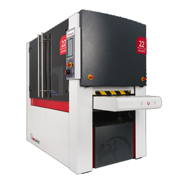 Equipped with 4 multi-directional abrasive flap brushes