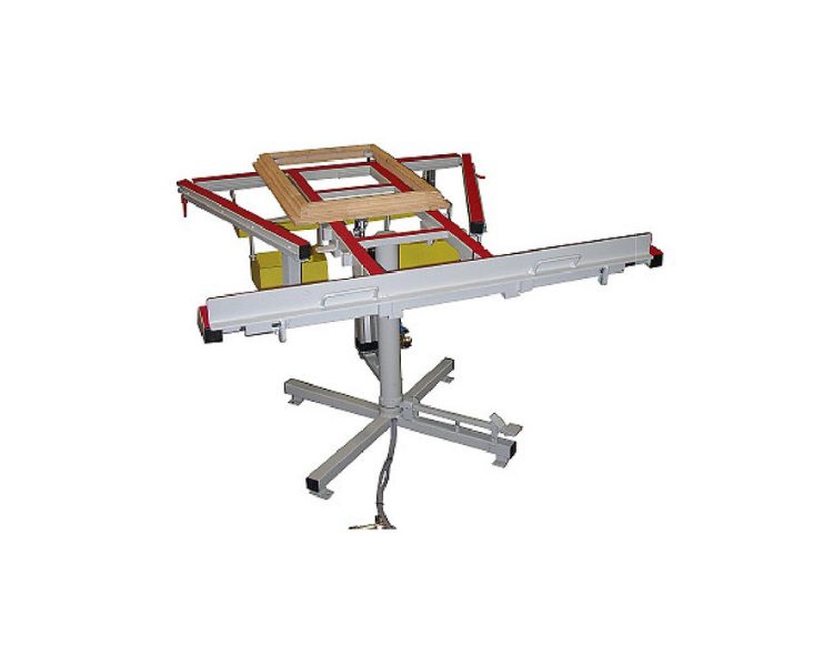 Table basculante pivotante pour montage de menuiseries – RU‑4 Table basculante pivotante pour montage de menuiseries bois aluminium et PVC – RU‑4